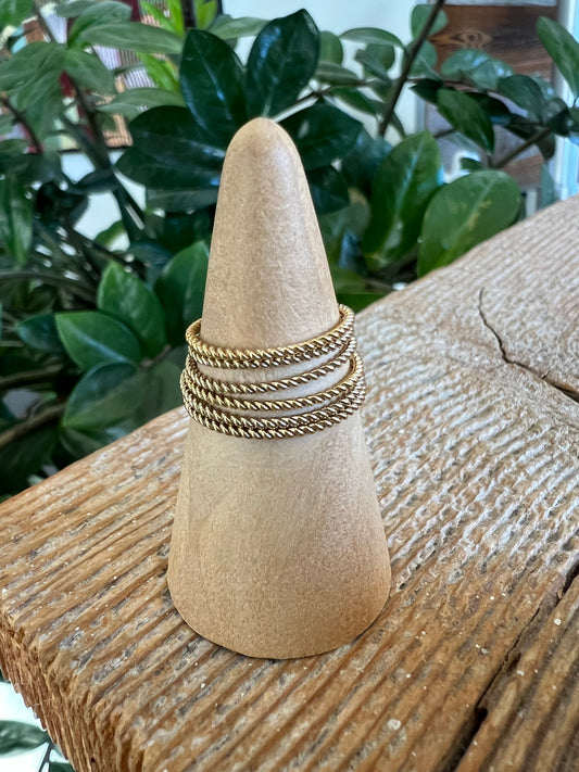 Twisted Ring