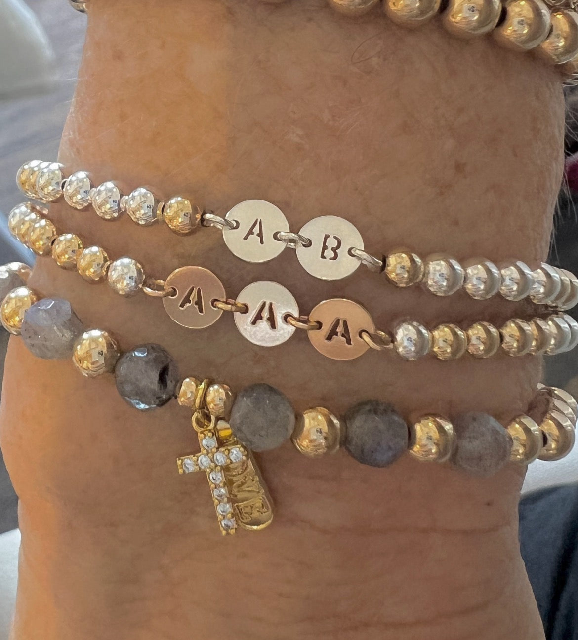 4mm Gold Filled Beaded Bracelet with Round Connected Letters