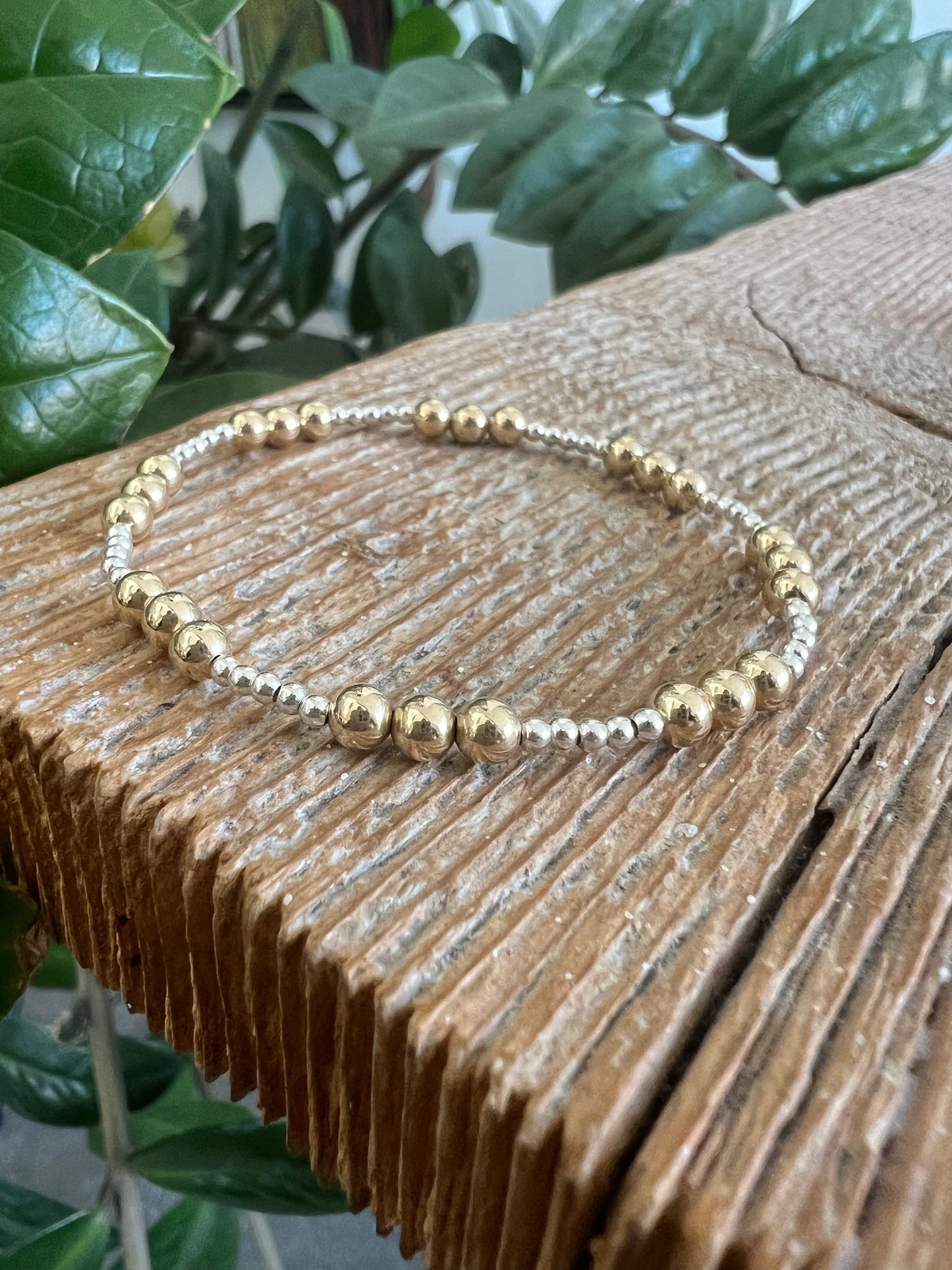 Mixed Metal 4mm Gold / 2mm Silver  (5/3/5/3)