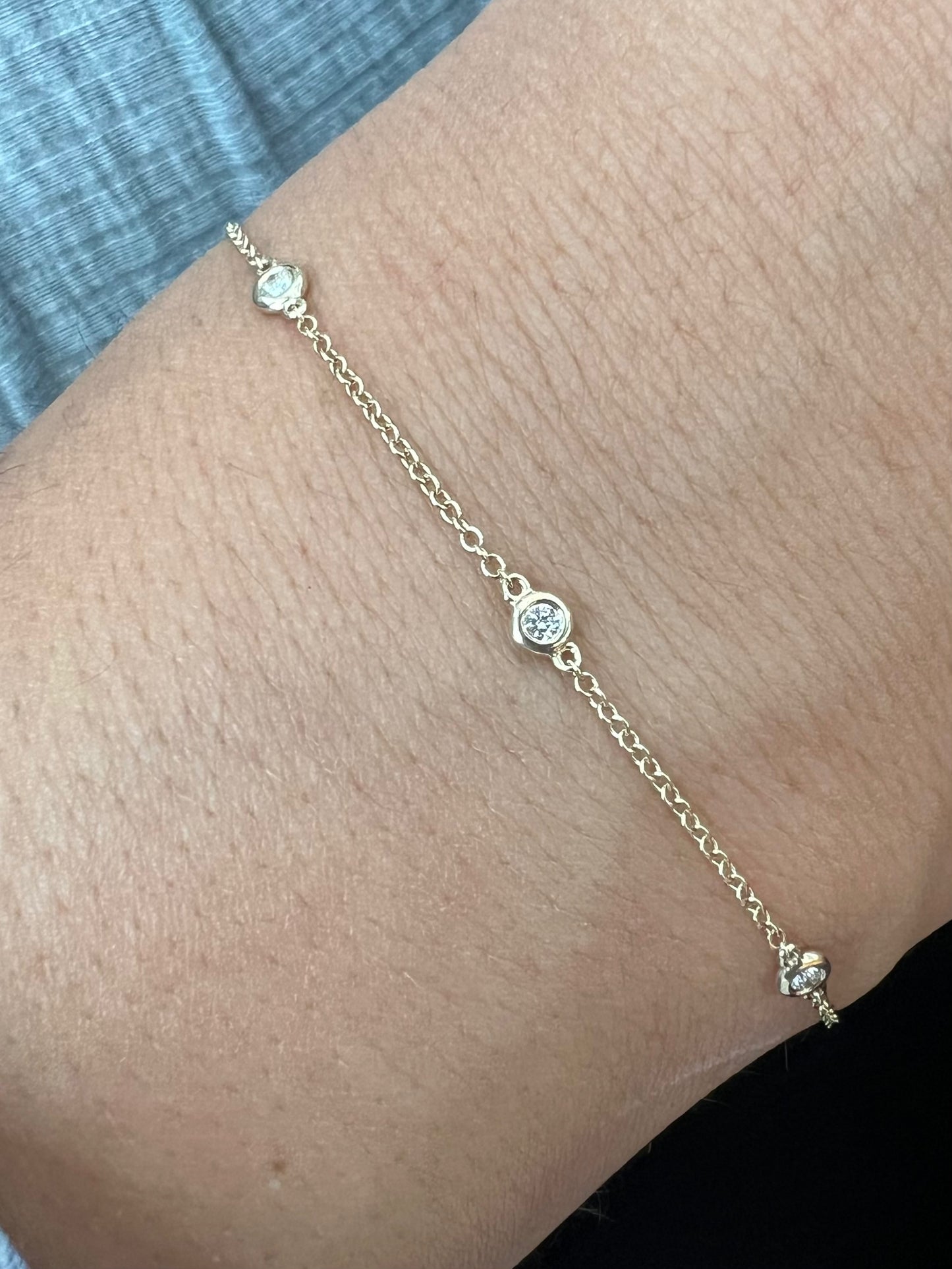 14k Gold Diamond Bracelet - .11ct