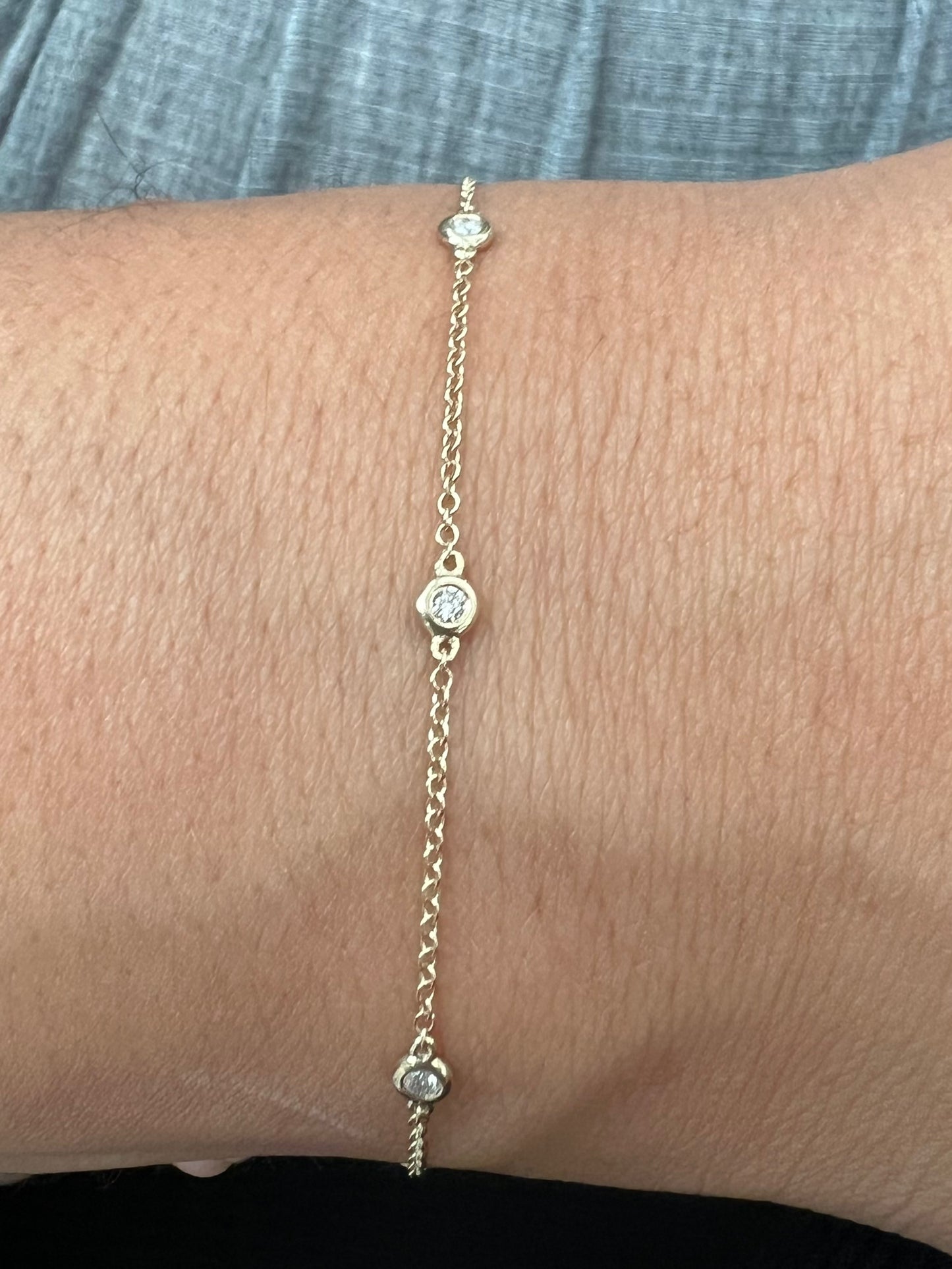 14k Gold Diamond Bracelet - .11ct
