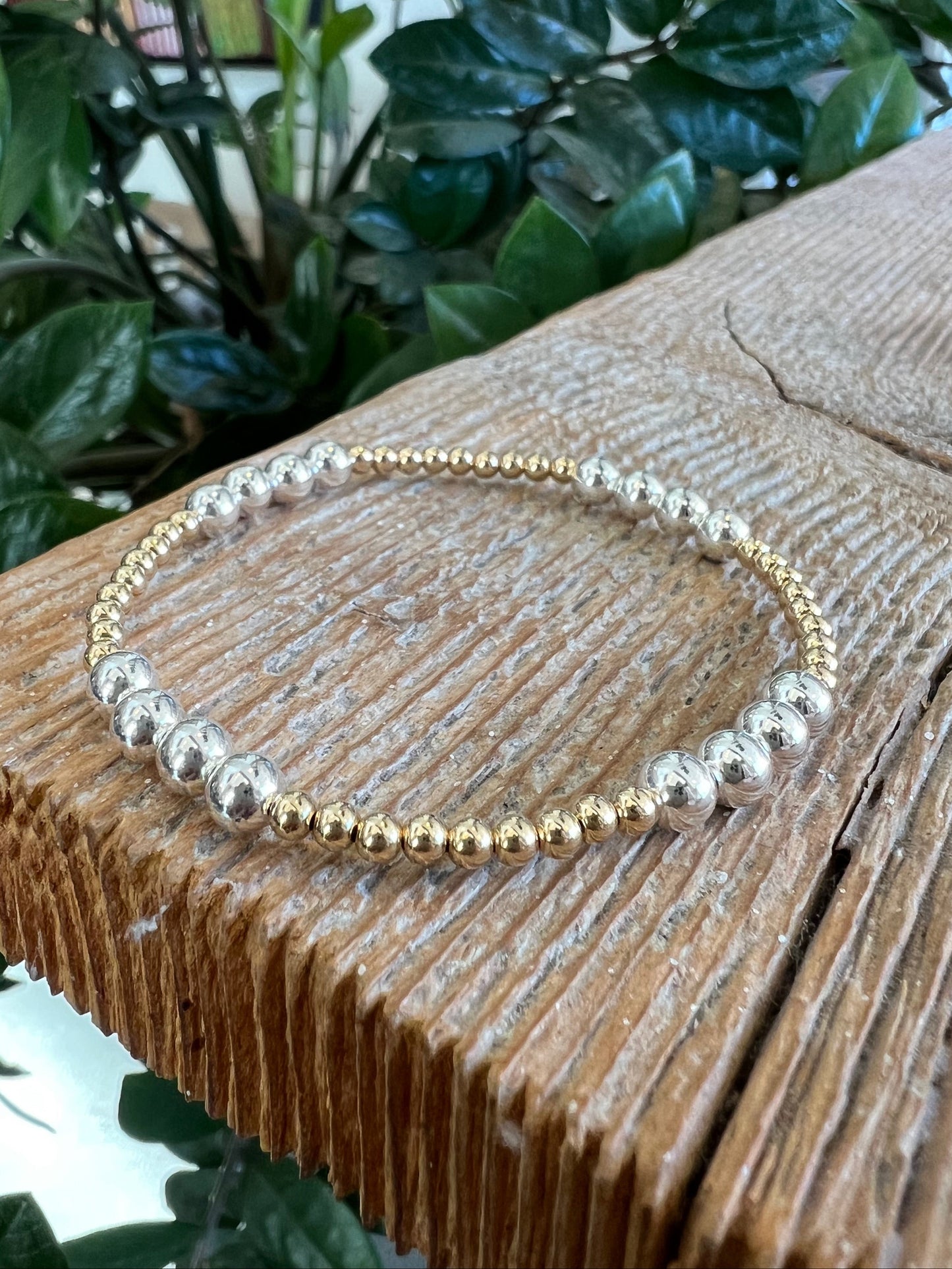 Mixed Metal 5mm Silver/3mm Gold  (4/9/4/9)